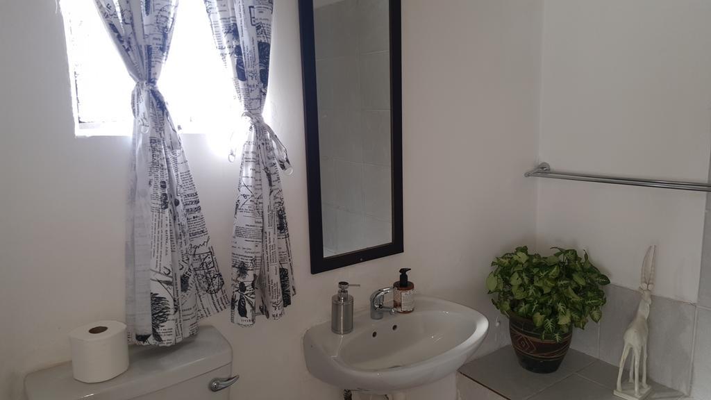 Midrand Guesthouse - Tasa Номер фото