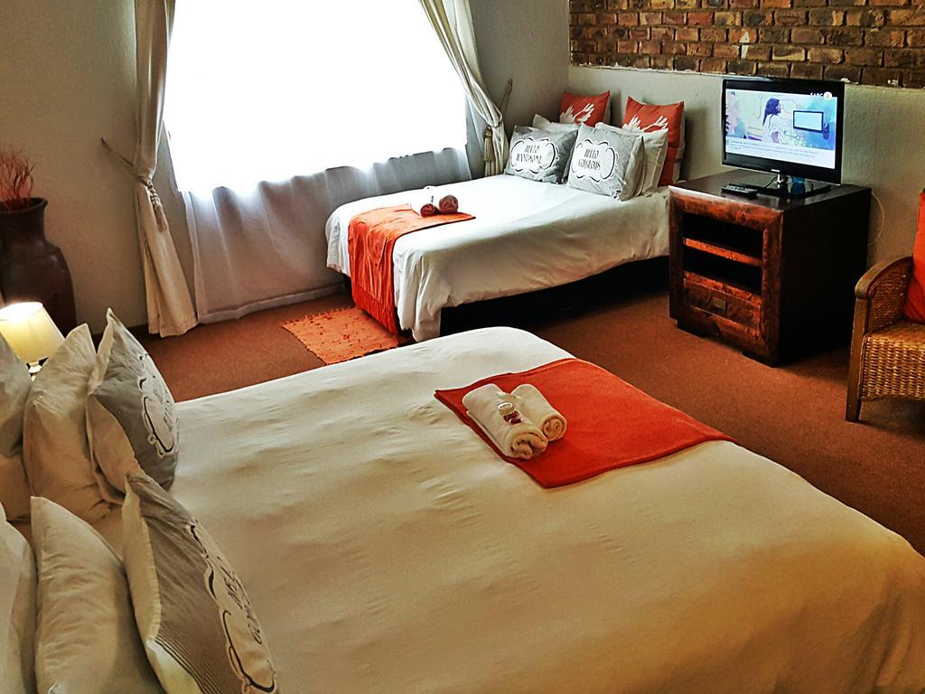 Midrand Guesthouse - Tasa Экстерьер фото