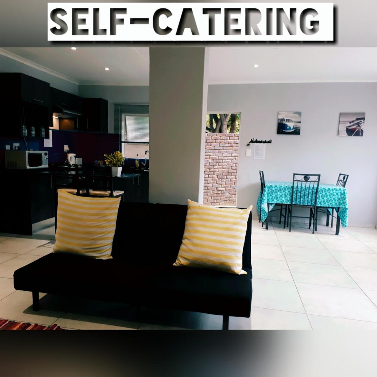 Midrand Guesthouse - Tasa Экстерьер фото