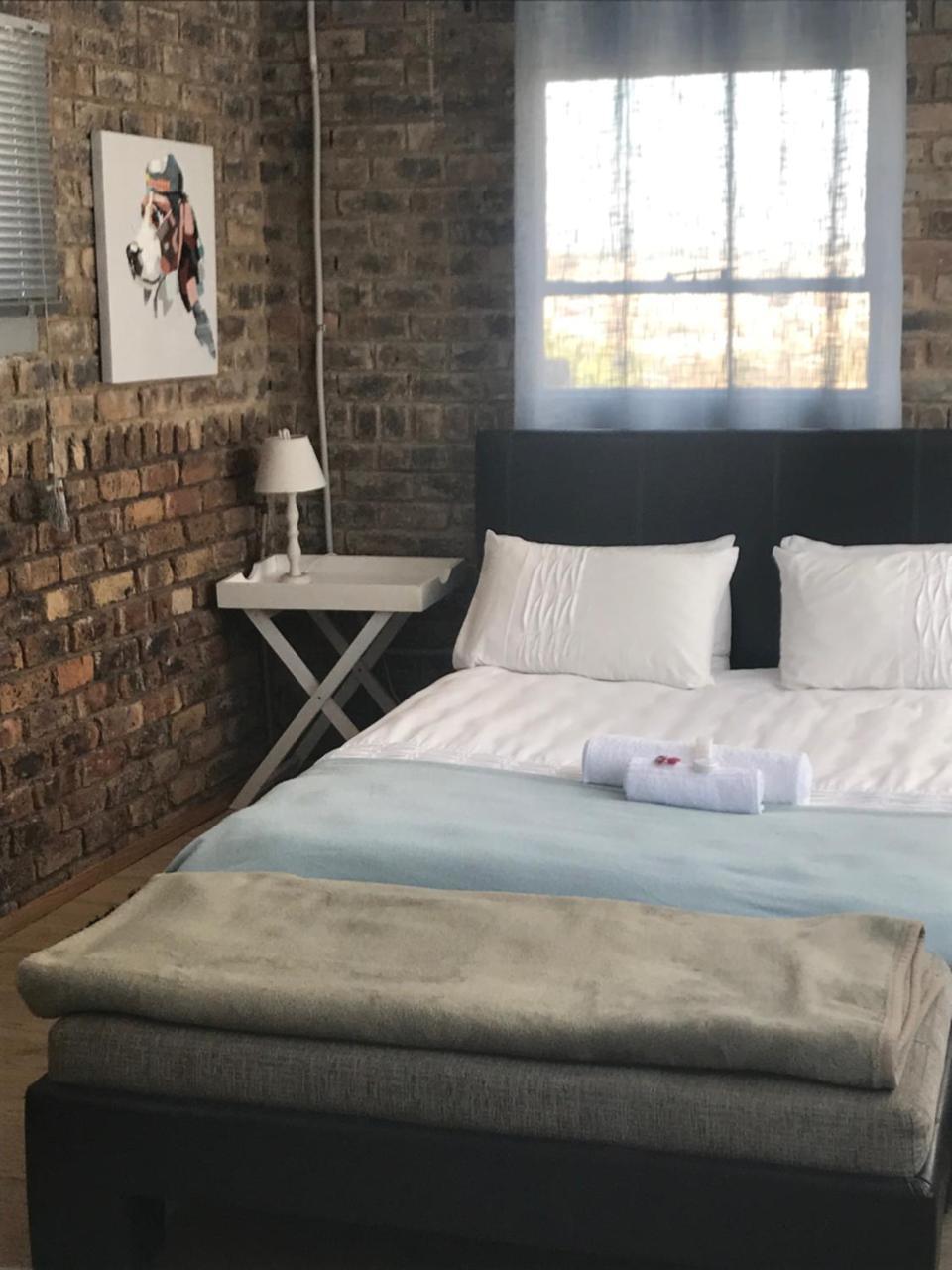 Midrand Guesthouse - Tasa Экстерьер фото