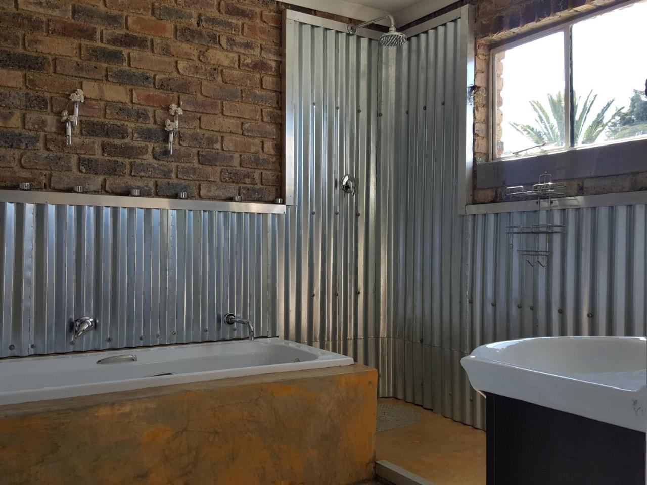 Midrand Guesthouse - Tasa Экстерьер фото